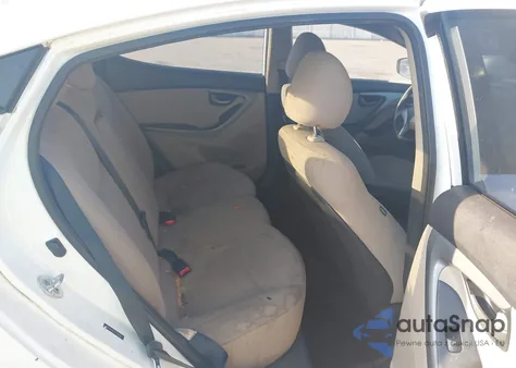 2016 Hyundai Elantra Se из США, поврежденный, VIN 5NPDH4AE2GH783556